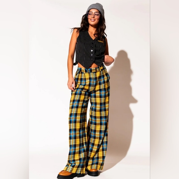 Dressed In lala Plaid Pants READ DESCRIPTION - Picture 1 of 7
